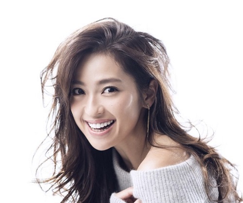 中村アンの両親の顔画像 父親はエリートで母親は美人で弟妹のエピも 家族まとめ Earnieニュース